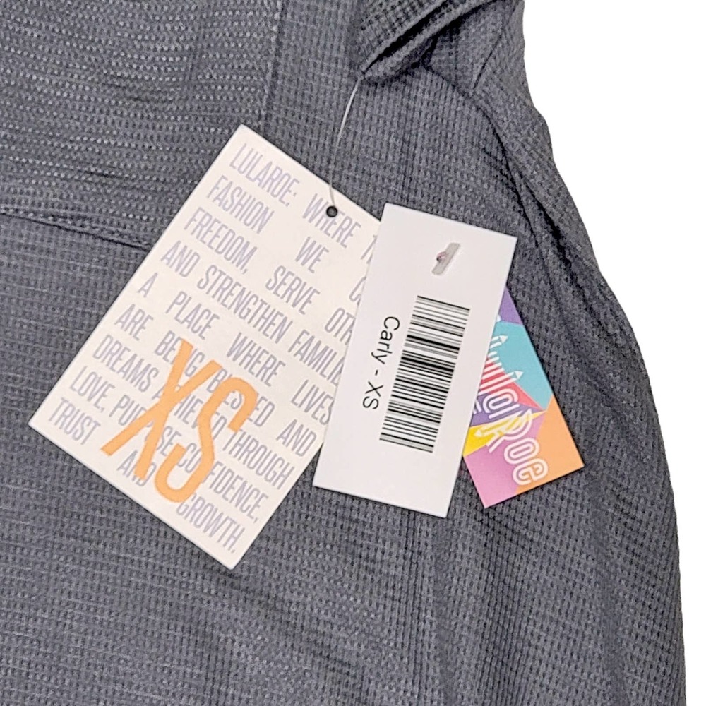 LuLaRoe Dipped Two Tone Carly Dress XS NEW Gray Black High Low A-Line Swing - Picture 2 of 9